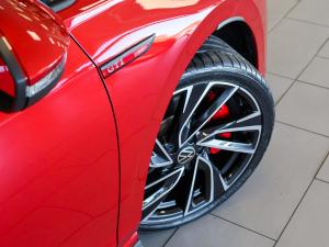 Volkswagen Golf GTI - Image 11
