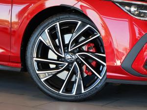 Volkswagen Golf GTI - Image 6