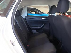 Volkswagen Polo hatch 1.0TSI - Image 9