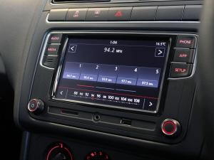 Volkswagen Polo Vivo hatch 1.6 Comfortline auto - Image 19