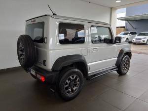 Suzuki Jimny 1.5 GLX AllGrip 3-door auto - Image 7