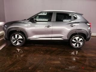 Nissan Magnite 1.0 Turbo Acenta manual