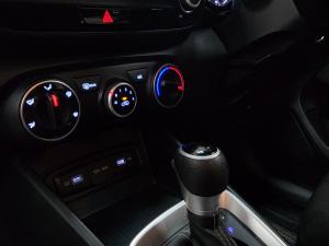 Hyundai Venue 1.0T Motion auto - Image 14