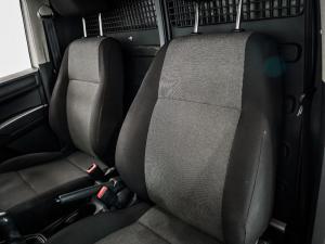 Volkswagen Caddy 1.6 panel van - Image 14