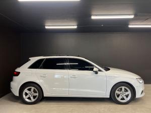 Audi A3 Sportback 30TFSI S line - Image 5
