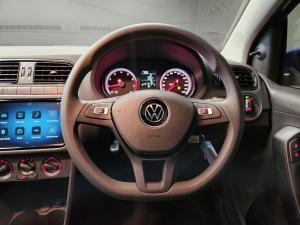 Volkswagen Polo Vivo hatch 1.4 Life - Image 10