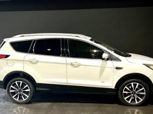 Ford Kuga 2.0TDCi AWD Trend - Image 3
