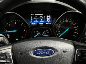 Ford Kuga 2.0TDCi AWD Trend - Image 7