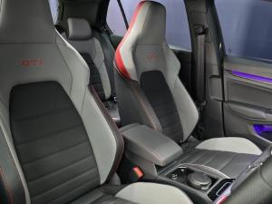 Volkswagen Golf GTI - Image 15