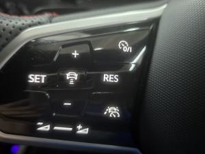 Volkswagen Golf GTI - Image 5