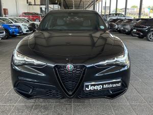 Alfa Romeo Stelvio 2.0T Veloce Q4 - Image 2