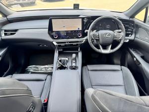 Lexus RX 450h+ - Image 2