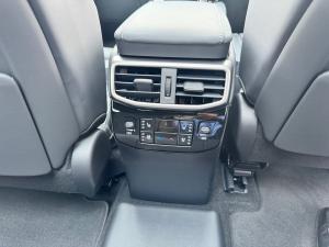Lexus RX 450h+ - Image 4