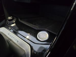 Volkswagen T-Roc 2.0TSI 140kW 4Motion R-Line - Image 11