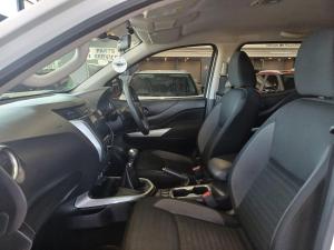 Nissan Navara 2.5DDTi double cab SE Plus 4x4 - Image 14
