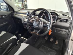 Suzuki Swift 1.2 GL manual - Image 11