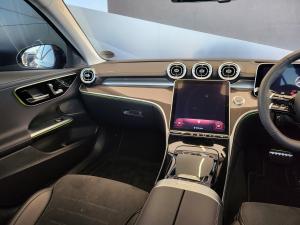 Mercedes-Benz C-Class C220d Avantgarde - Image 12
