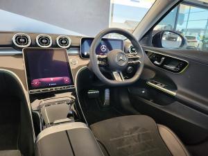 Mercedes-Benz C-Class C220d Avantgarde - Image 13