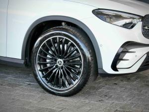 Mercedes-Benz GLC GLC220d 4Matic Avantgarde - Image 6