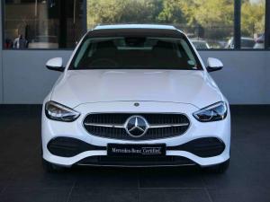 Mercedes-Benz C-Class C200 Avantgarde - Image 2