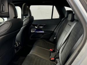 Mercedes-Benz GLC GLC300d 4Matic Avantgarde - Image 4