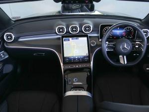 Mercedes-Benz CLE CLE300 4Matic cabriolet AMG Line - Image 24