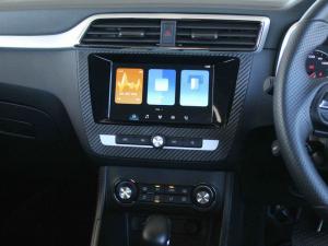 MG ZS 1.5 Luxury - Image 11