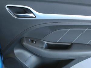 MG ZS 1.5 Luxury - Image 15