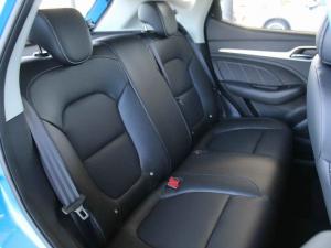 MG ZS 1.5 Luxury - Image 20