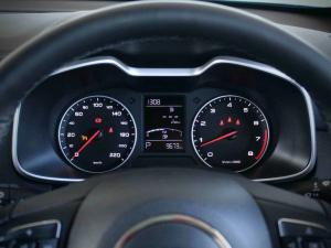 MG ZS 1.5 Luxury - Image 9