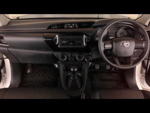 Toyota Hilux 2.4GD single cab S (aircon) - Image 6