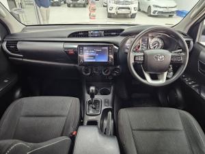 Toyota Hilux 2.4 GD-6 Raider X 4X4 automaticD/C - Image 6