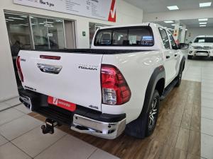 Toyota Hilux 2.4 GD-6 Raider X 4X4 automaticD/C - Image 2