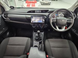 Toyota Hilux 2.4GD-6 Xtra cab Raider manual - Image 7