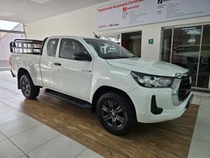 Toyota Hilux 2.4GD-6 Xtra cab Raider manual - Image 1