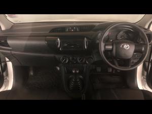 Toyota Hilux 2.4GD single cab S (aircon) - Image 6