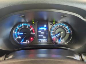 Toyota Hilux 2.8GD-6 Xtra cab 4x4 Legend auto - Image 18