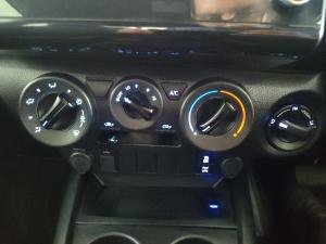 Toyota Hilux 2.8GD-6 Xtra cab 4x4 Legend auto - Image 27