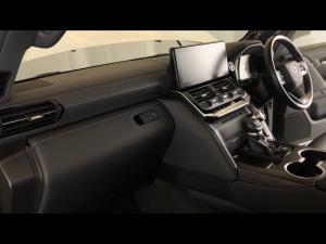 Toyota Land Cruiser 300 3.3D GR-Sport - Image 7