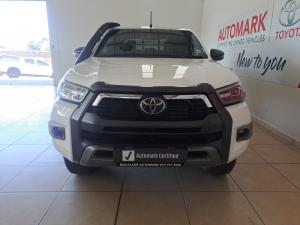Toyota Hilux 2.8GD-6 double cab 4x4 Legend auto - Image 4