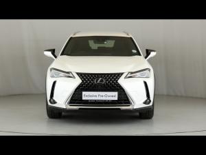 Lexus UX 250h SE - Image 4
