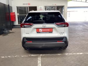 Toyota RAV4 2.0 VX - Image 5