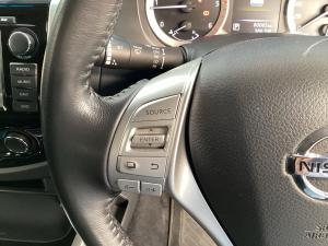 Nissan Navara 2.3D double cab LE auto - Image 9