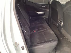 Nissan Navara 2.3D double cab LE auto - Image 17