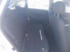 Hyundai i20 1.4 Motion auto - Image 16