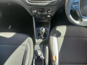Hyundai i20 1.2 Motion - Image 18