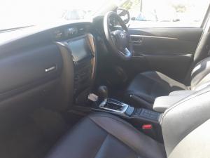 Toyota Fortuner 2.4GD-6 auto - Image 7