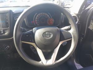 Toyota Vitz 1.0 XR auto - Image 8