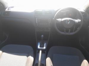 Volkswagen Polo Vivo hatch 1.6 Comfortline auto - Image 6
