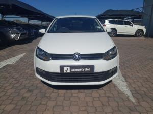 Volkswagen Polo Vivo hatch 1.6 Comfortline auto - Image 4